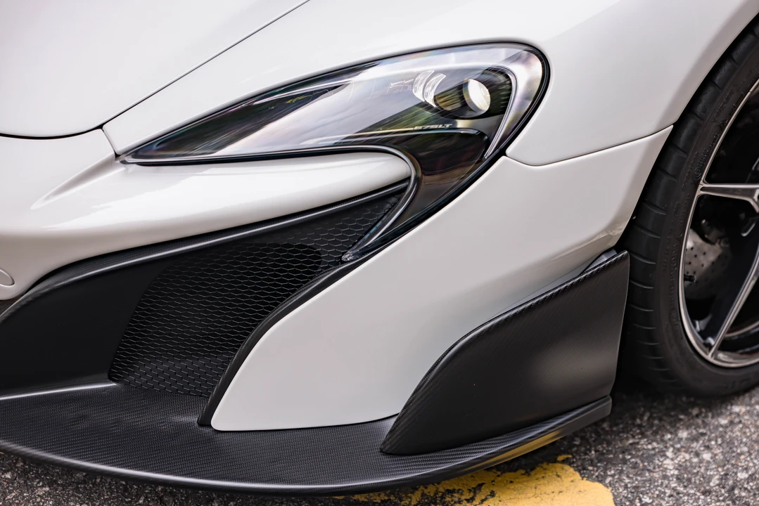 2016 McLaren 675LT Coupe - Image 25 of 31