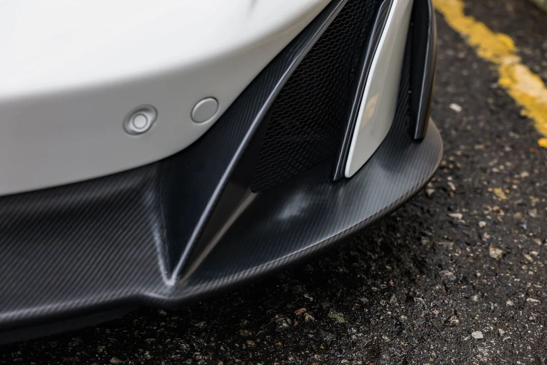 2016 McLaren 675LT Coupe - Image 28 of 31