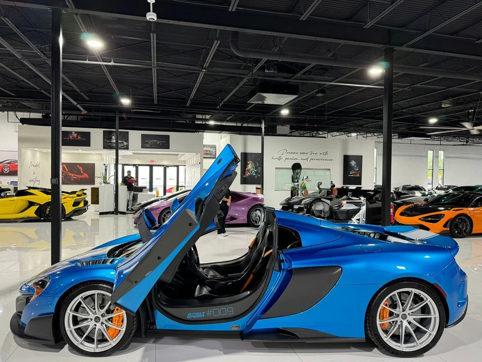 2016 McLaren 675LT - Image 11 of 12