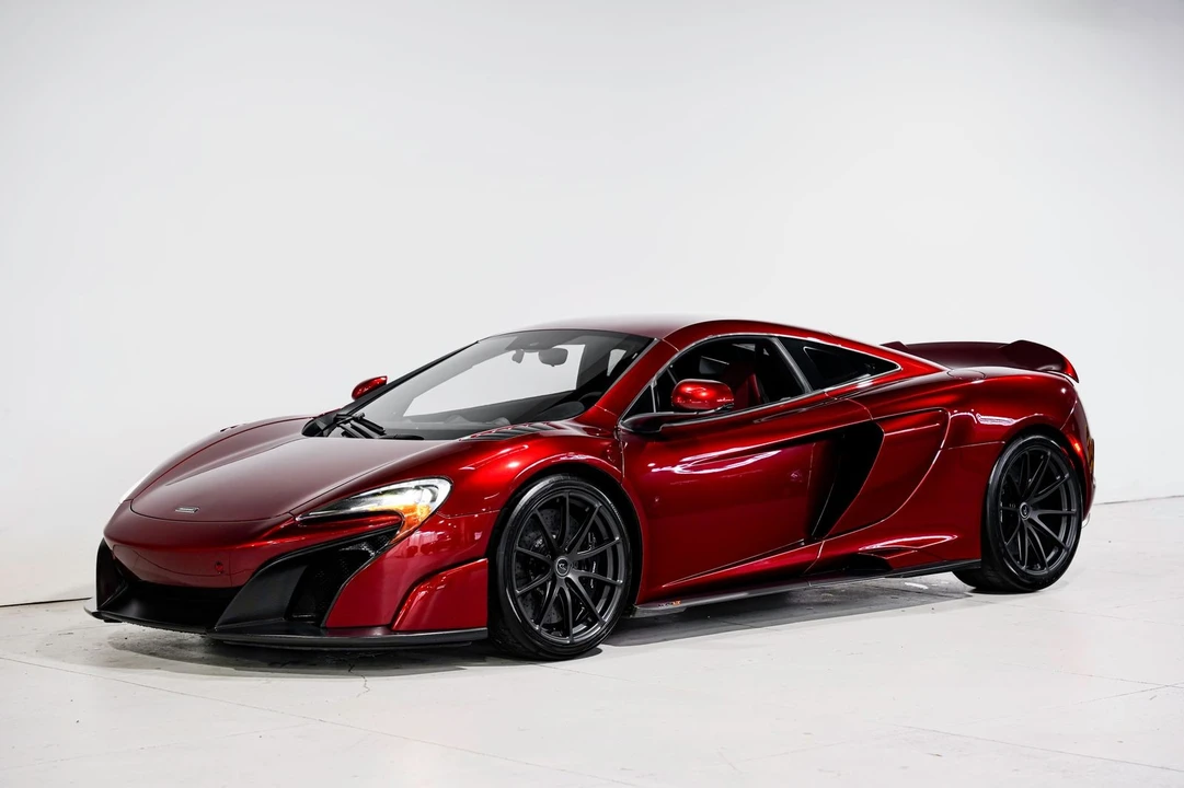 2016 McLaren 675LT Coupe - Image 7 of 31