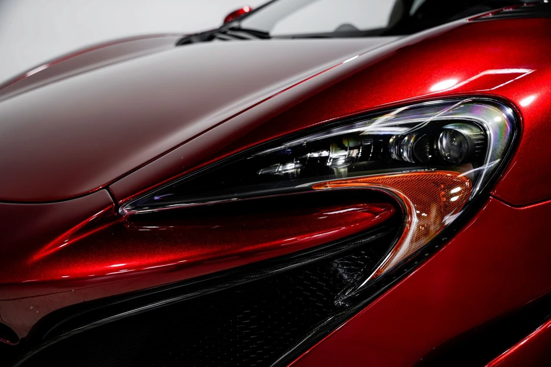 2016 McLaren 675LT Coupe - Image 26 of 31