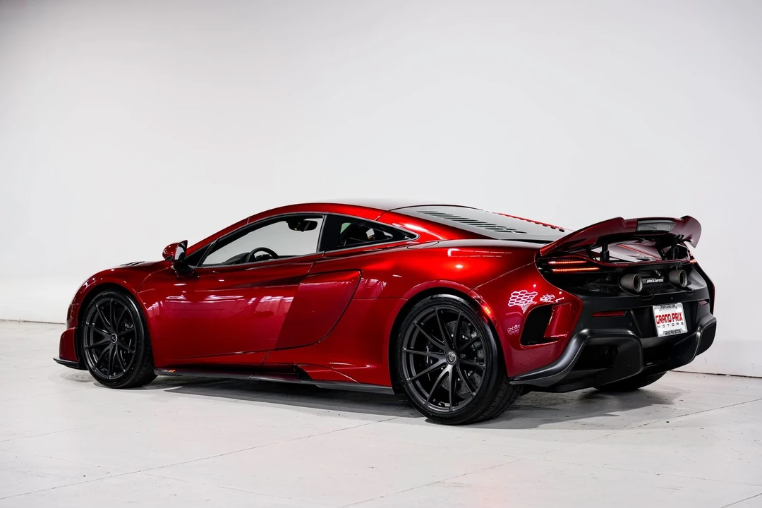 2016 McLaren 675LT Coupe - Image 9 of 31