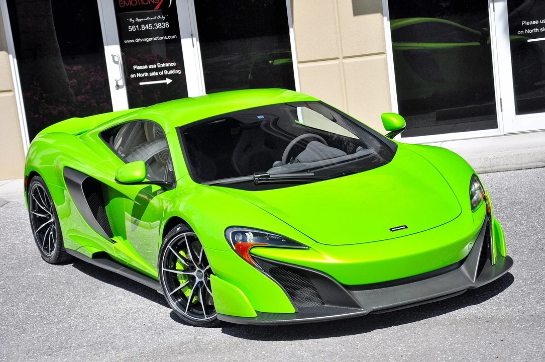 2016 McLaren 675LT Coupe - Image 2 of 21