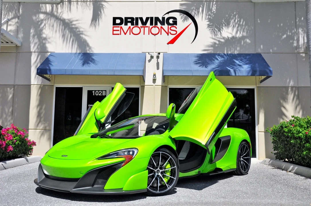 2016 McLaren 675LT Coupe - Image 16 of 21