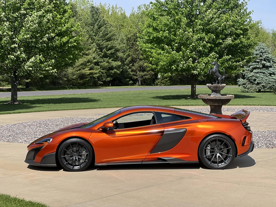 2016 McLaren 675LT Coupe - Image 8 of 31