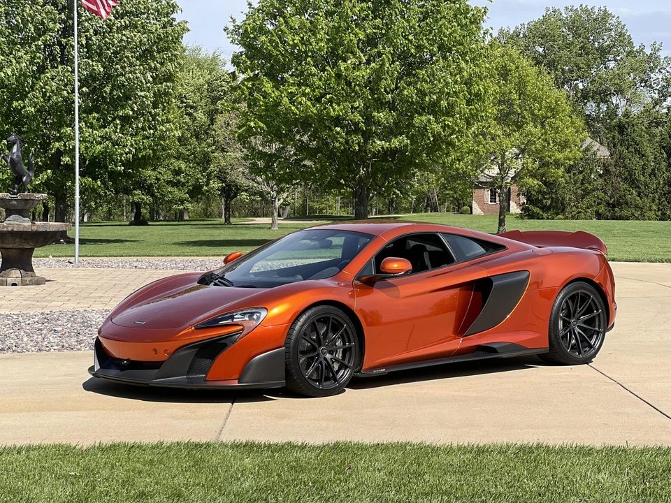 2016 McLaren 675LT Coupe - Image 6 of 31