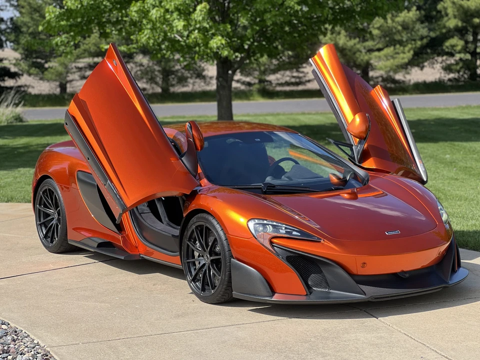 2016 McLaren 675LT Coupe - Image 29 of 31