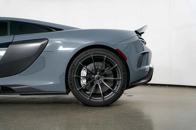 2016 McLaren 675LT Coupe - Image 13 of 31