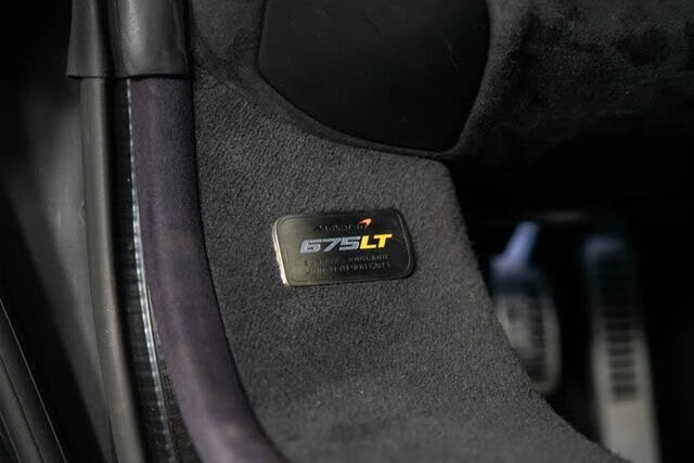 2016 McLaren 675LT Coupe - Image 25 of 31