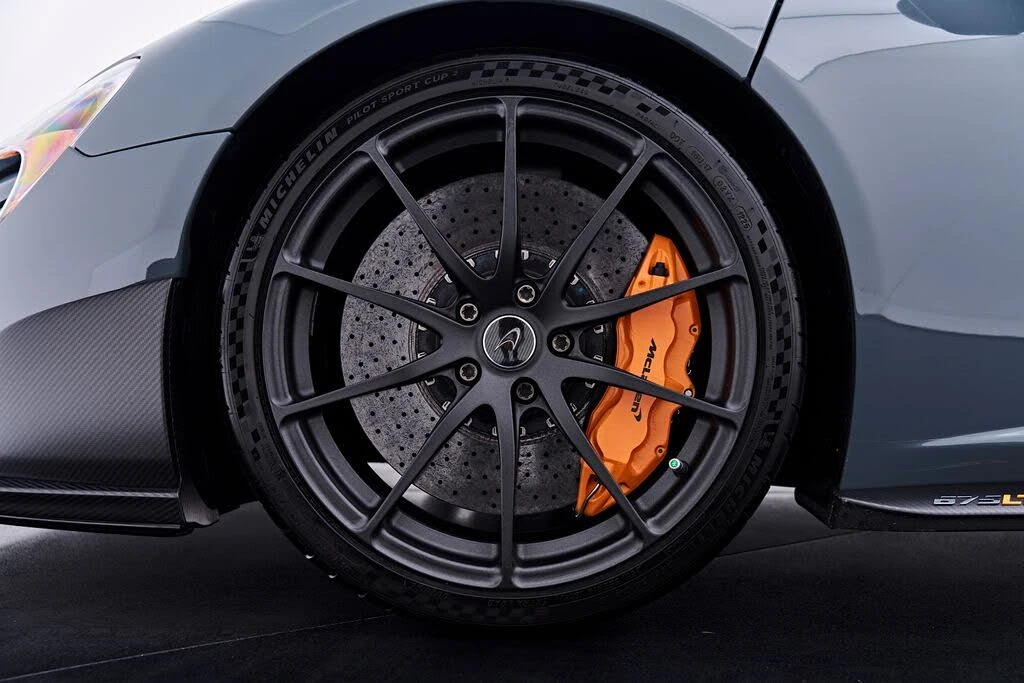 2016 McLaren 675LT Coupe - Image 3 of 31