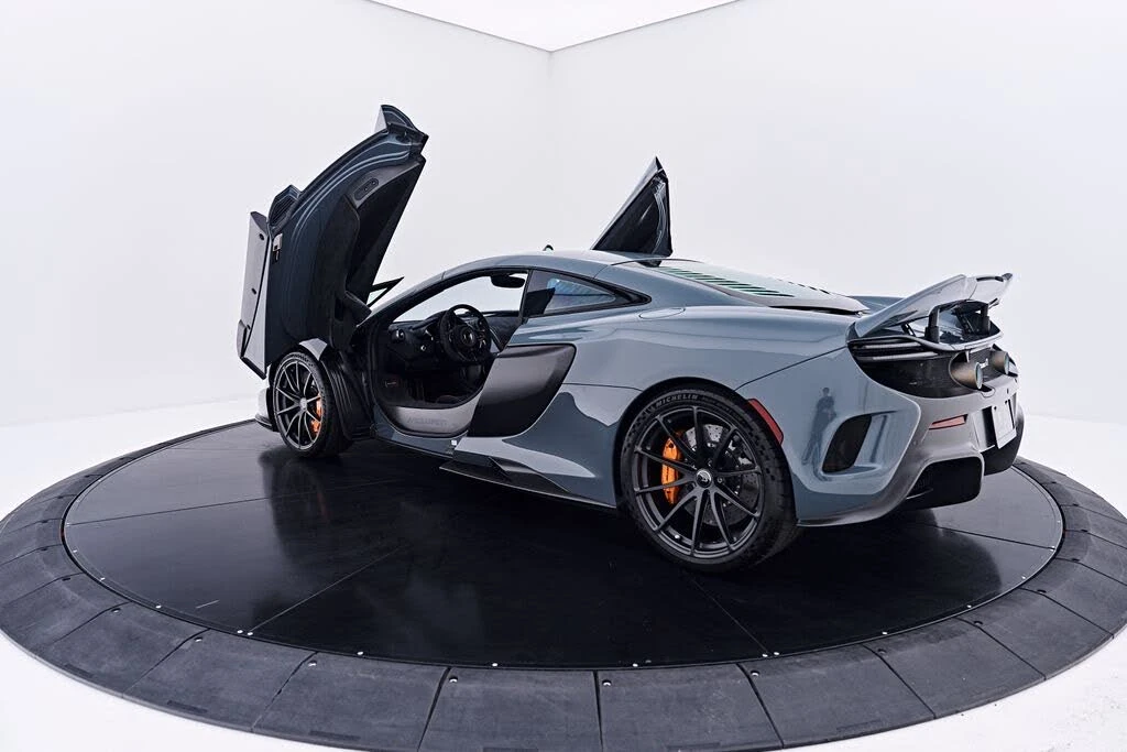 2016 McLaren 675LT Coupe - Image 30 of 31