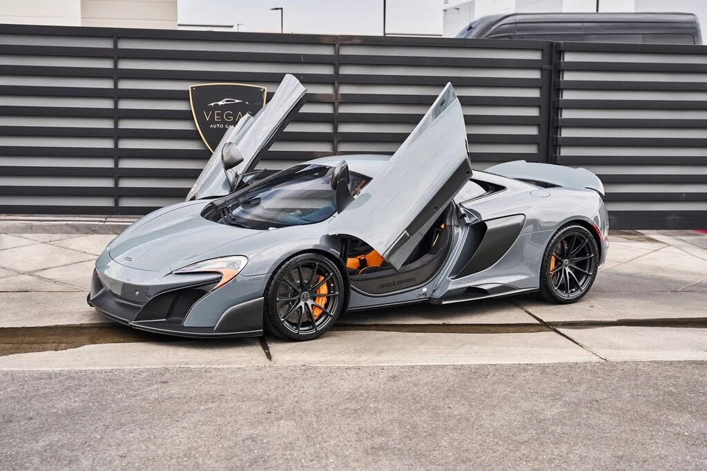 2016 McLaren 675LT Coupe - Image 5 of 31