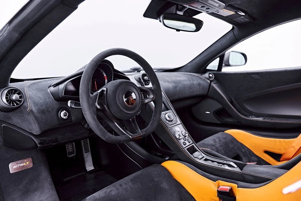 2016 McLaren 675LT Coupe - Image 2 of 31