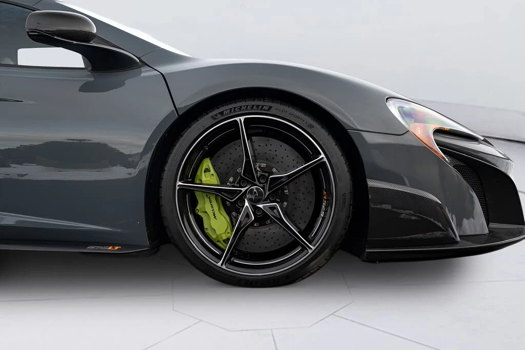 2016 McLaren 675LT Coupe - Image 31 of 31