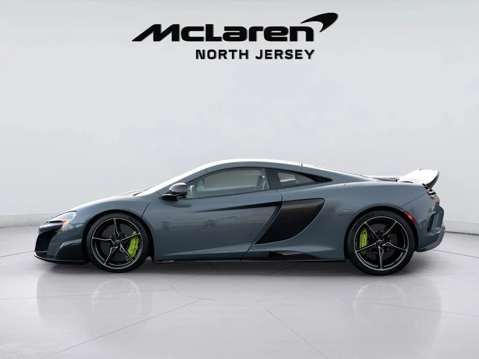 2016 McLaren 675LT Coupe - Image 3 of 31