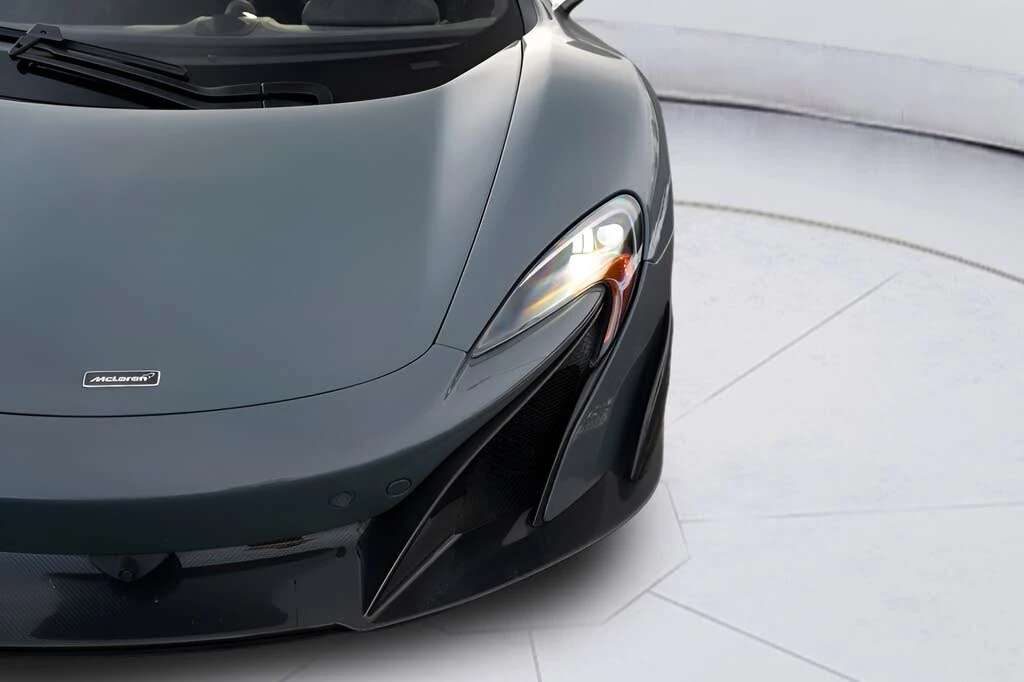 2016 McLaren 675LT Coupe - Image 18 of 31