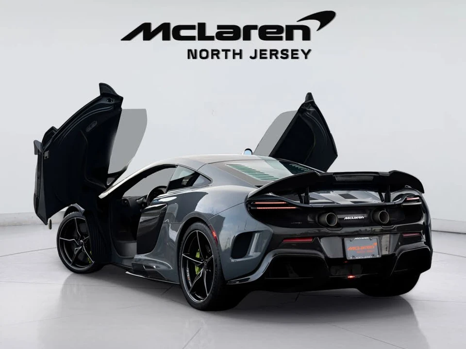 2016 McLaren 675LT Coupe - Image 6 of 31