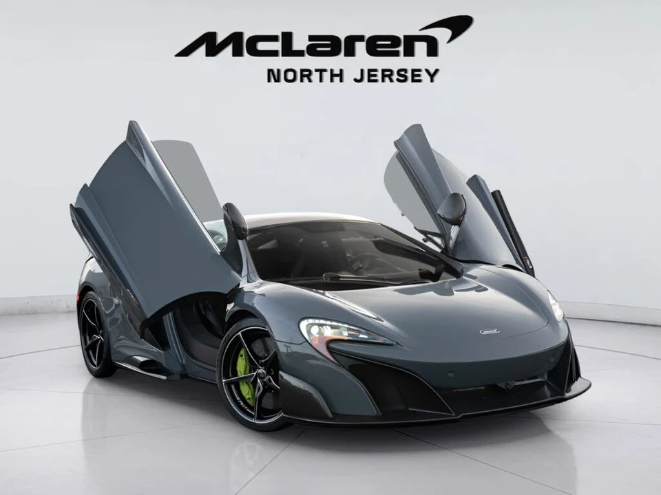 2016 McLaren 675LT Coupe - Image 15 of 31