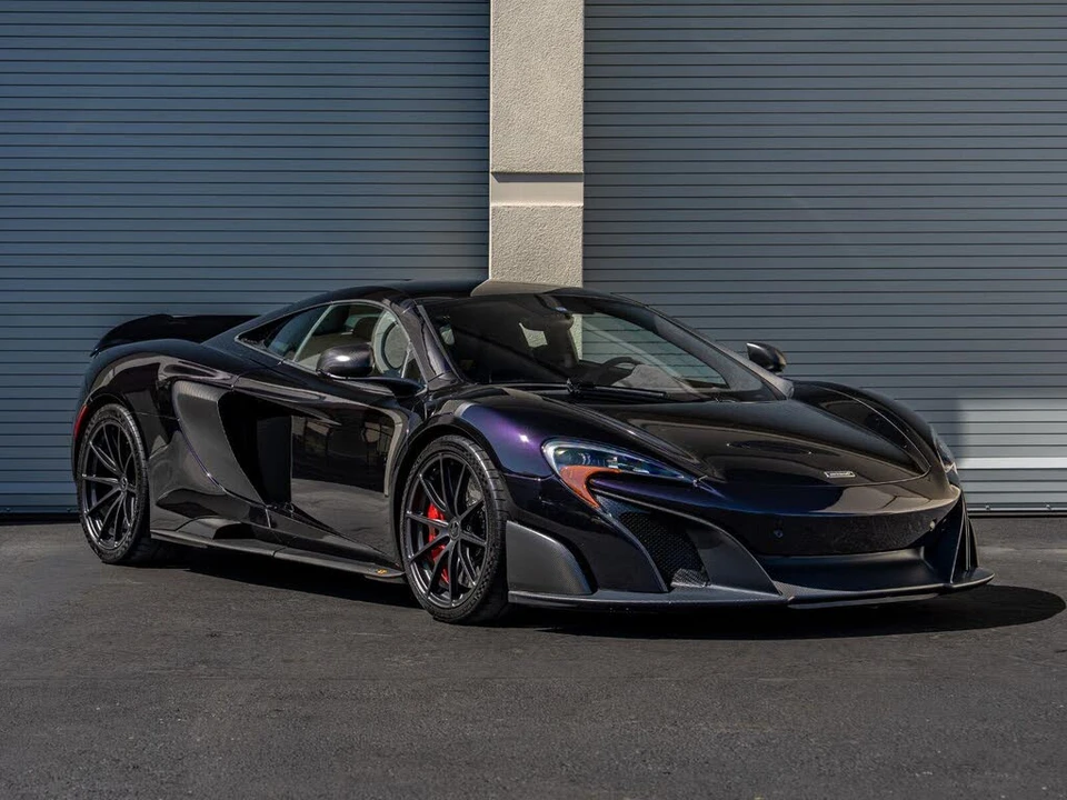 2016 McLaren 675LT Coupe - Image 4 of 31