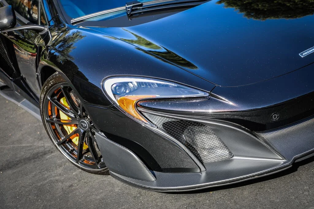 2016 McLaren 675LT Coupe - Image 7 of 31
