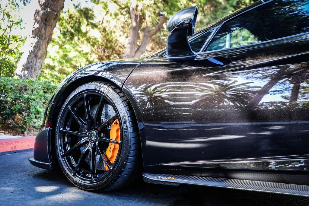 2016 McLaren 675LT Coupe - Image 22 of 31