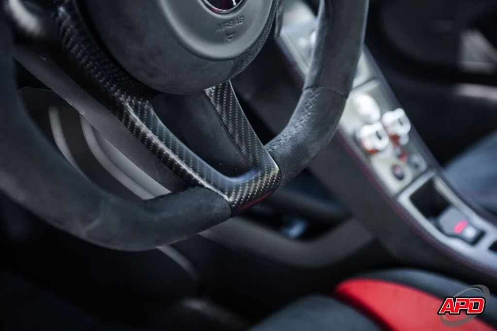 2016 McLaren 675LT Coupe - Image 26 of 31