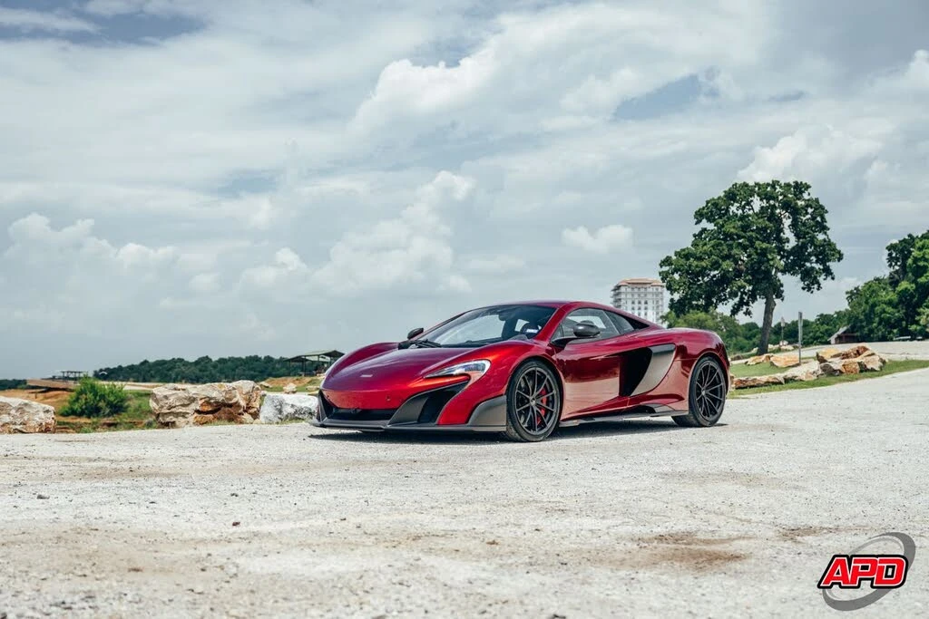 2016 McLaren 675LT Coupe - Image 19 of 31