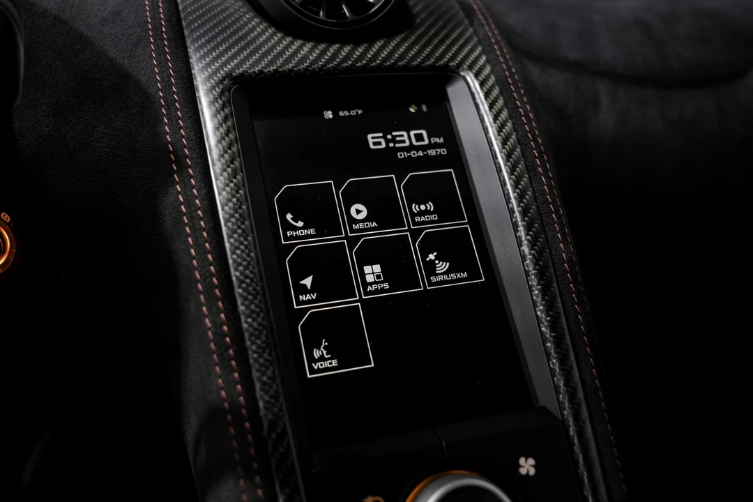 2016 McLaren 675LT - Image 14 of 21
