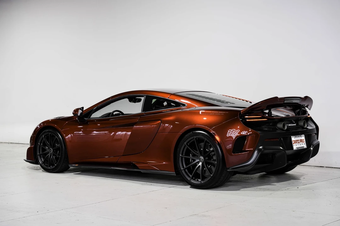 2016 McLaren 675LT - Image 9 of 21