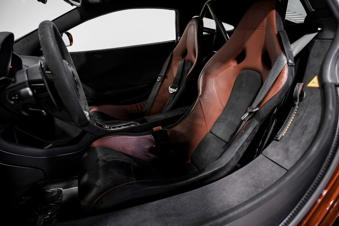 2016 McLaren 675LT - Image 21 of 21