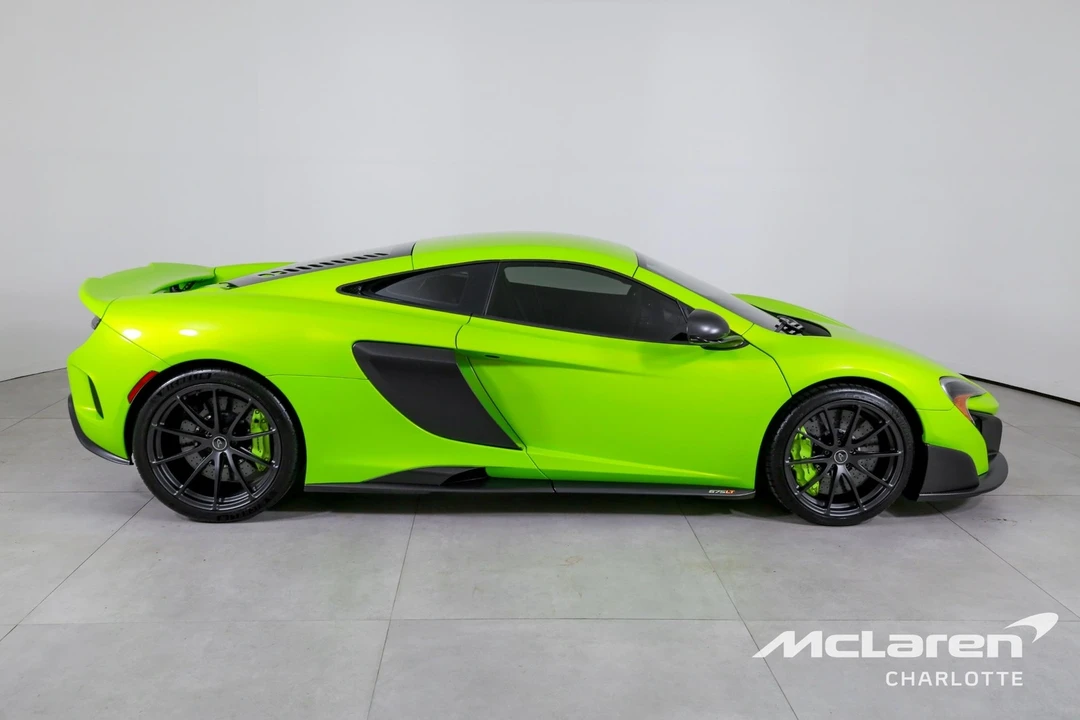 2016 McLaren 675LT - Image 9 of 12