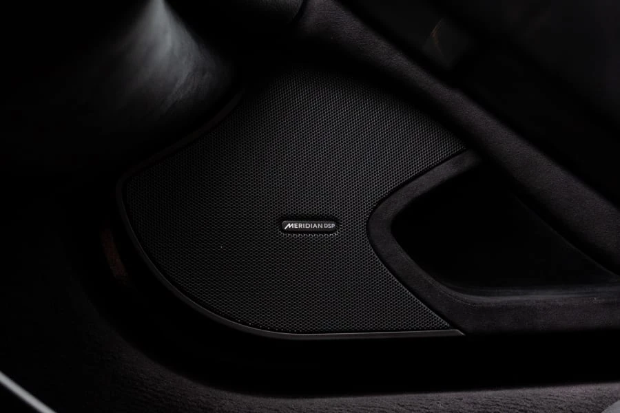 2016 McLaren 675LT - Image 21 of 31