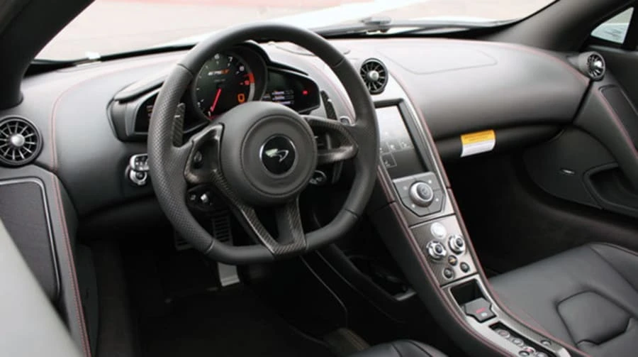 2016 McLaren 675LT - Image 5 of 12