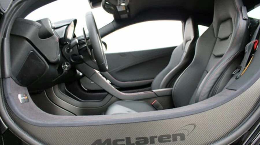 2016 McLaren 675LT - Image 6 of 12