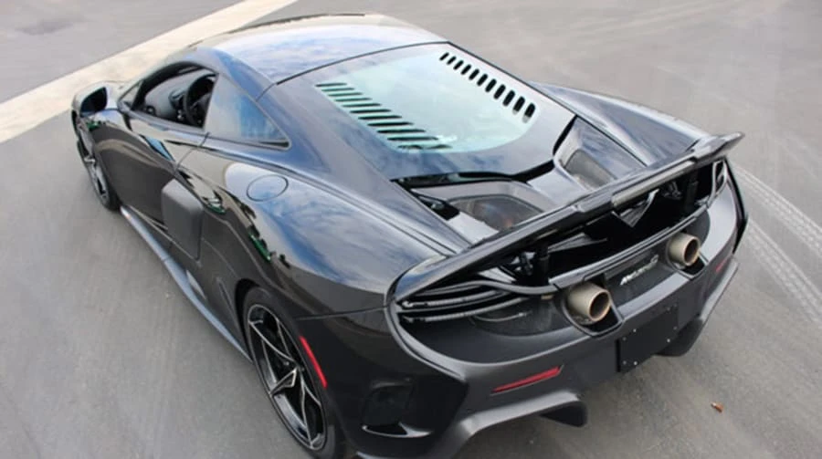 2016 McLaren 675LT - Image 11 of 12