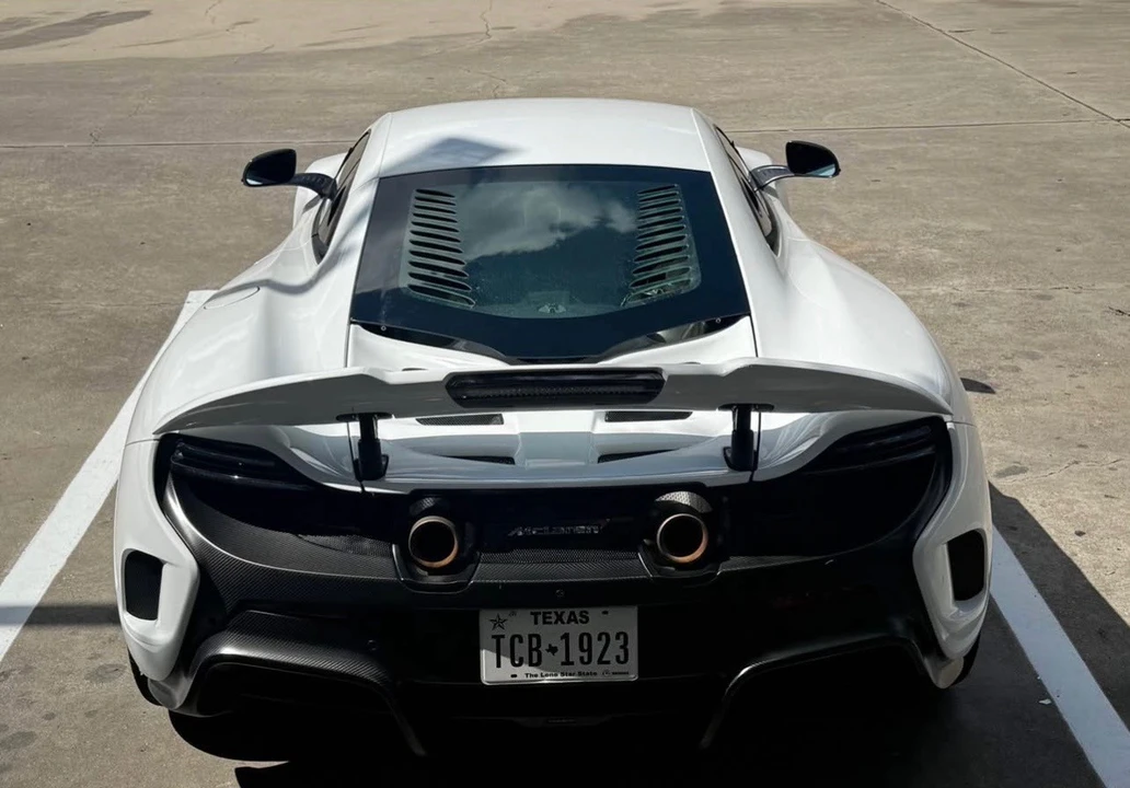 2016 McLaren 675LT - Image 4 of 12