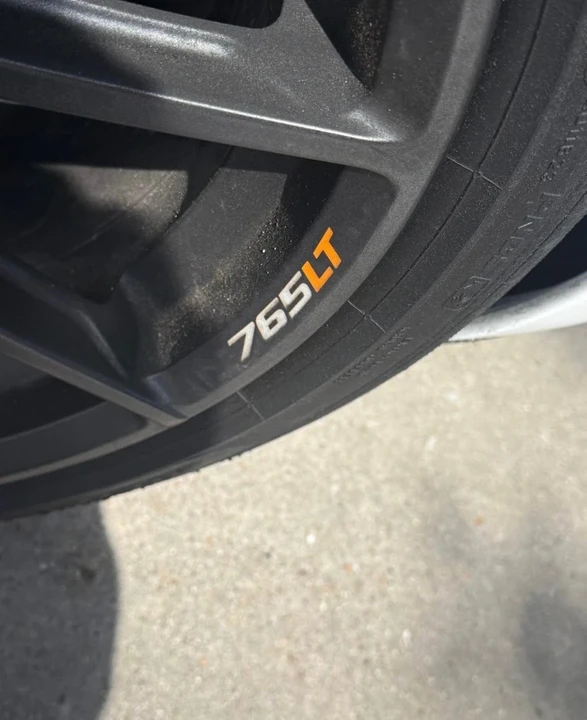 2016 McLaren 675LT - Image 9 of 12