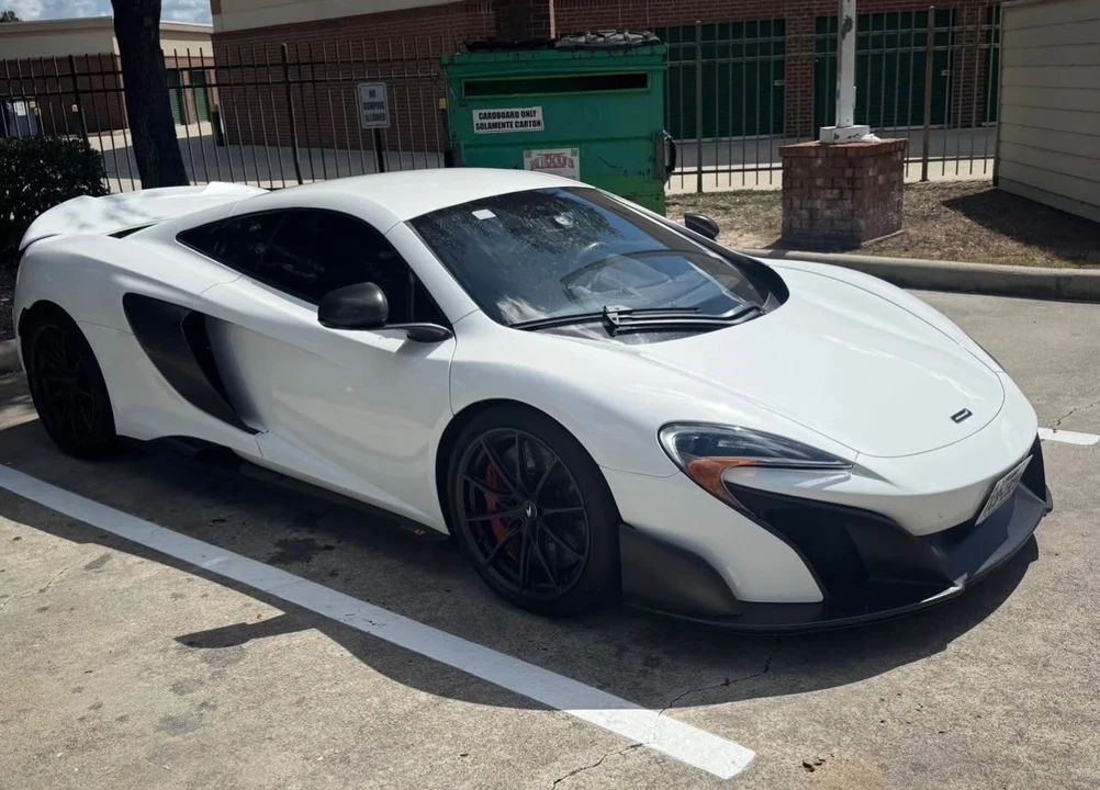 2016 McLaren 675LT - Image 6 of 12