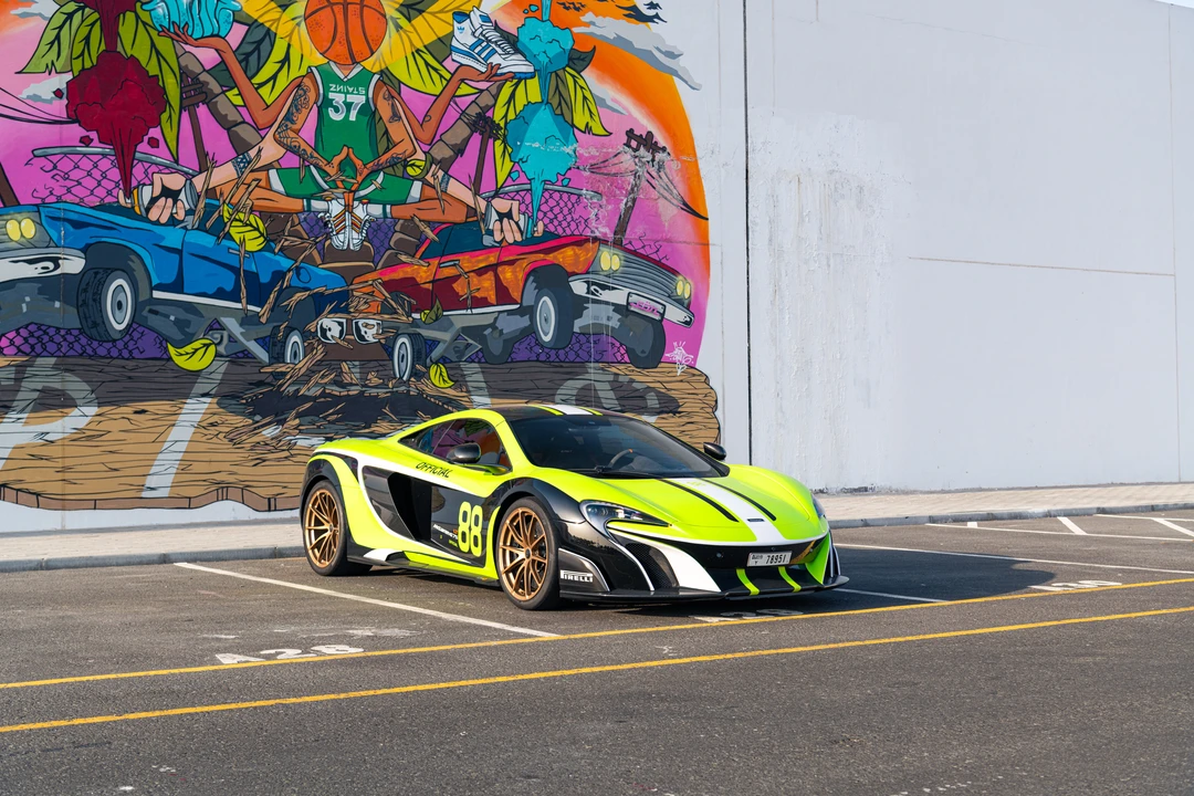 2016 McLaren 675LT - Image 5 of 31
