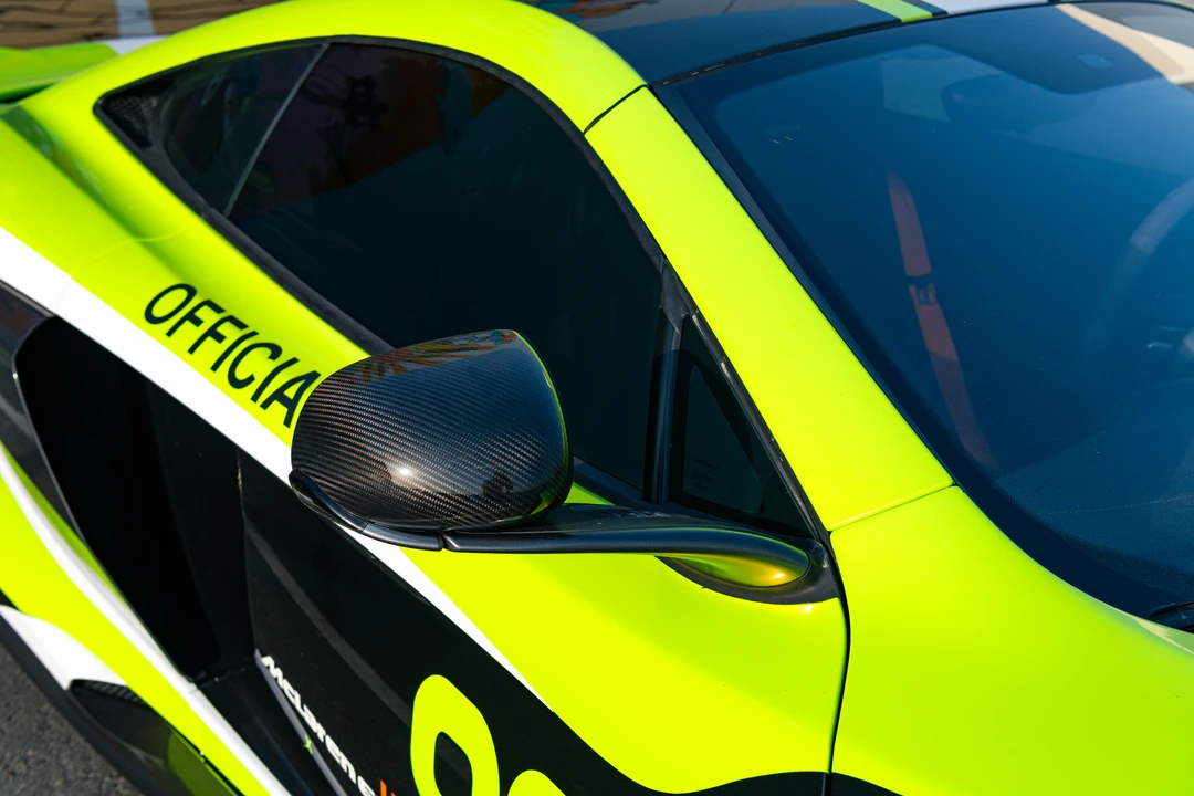 2016 McLaren 675LT - Image 17 of 31