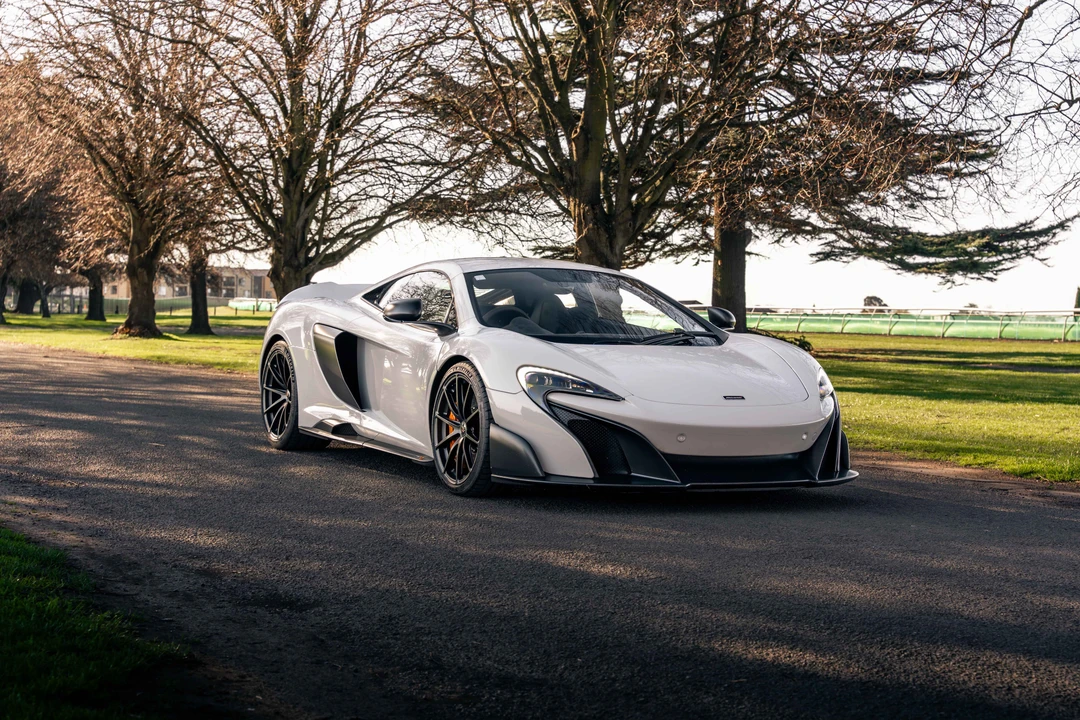 2016 McLaren 675LT Coupe - Image 3 of 31