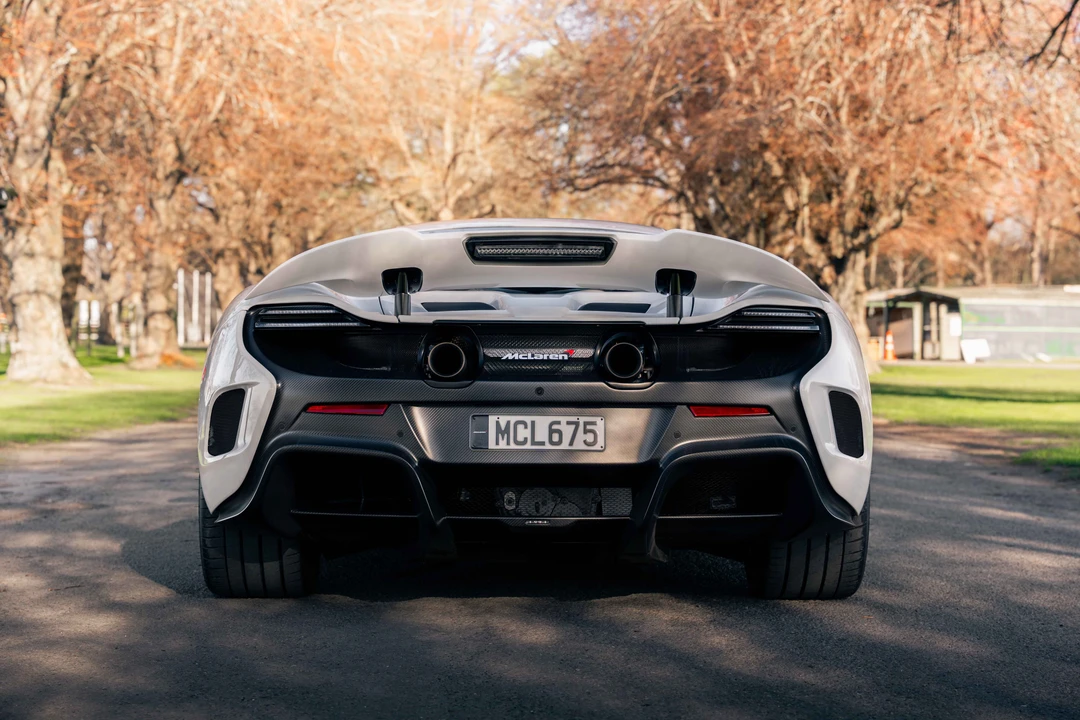 2016 McLaren 675LT Coupe - Image 6 of 31