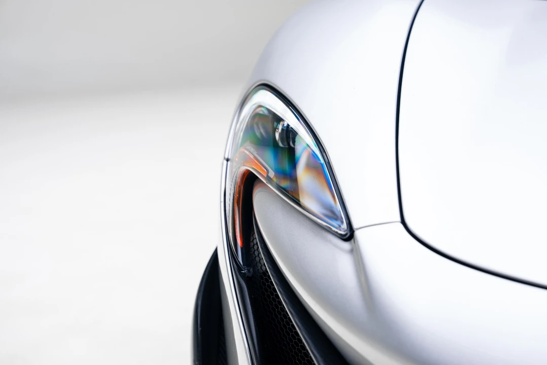 2016 McLaren 675LT - Image 11 of 21