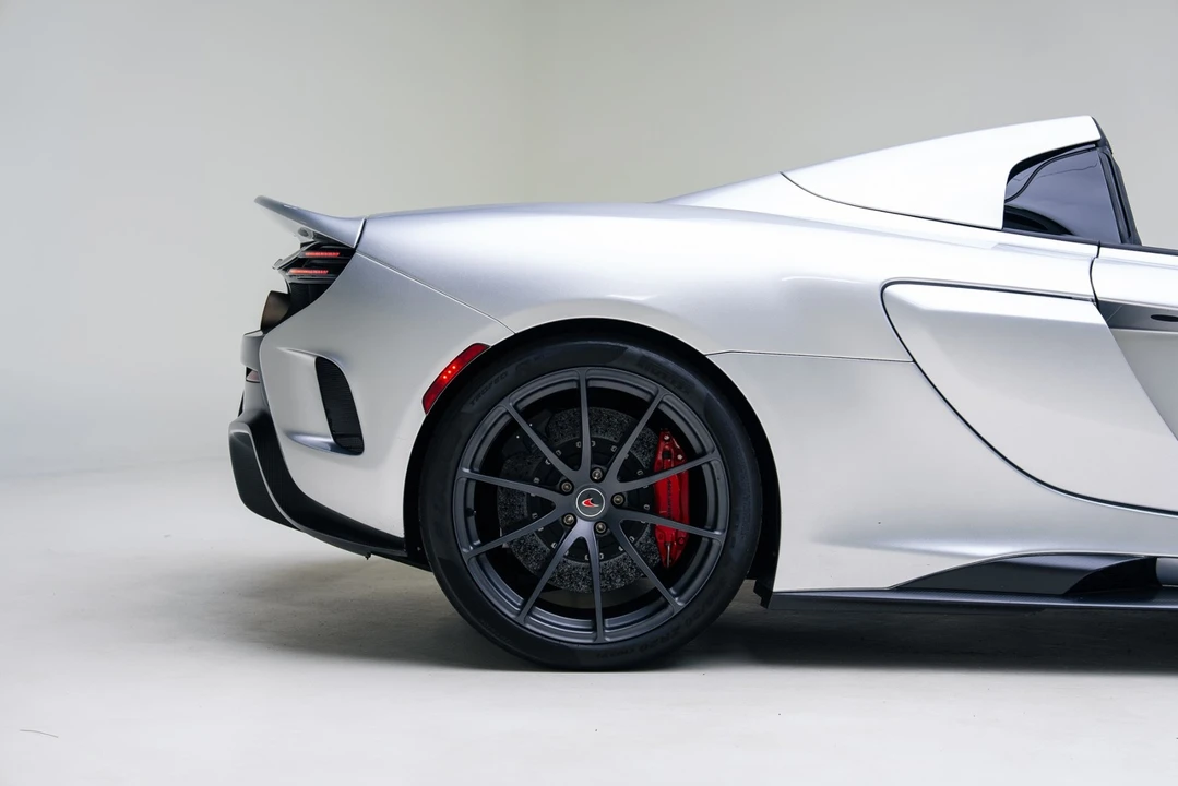 2016 McLaren 675LT - Image 21 of 21