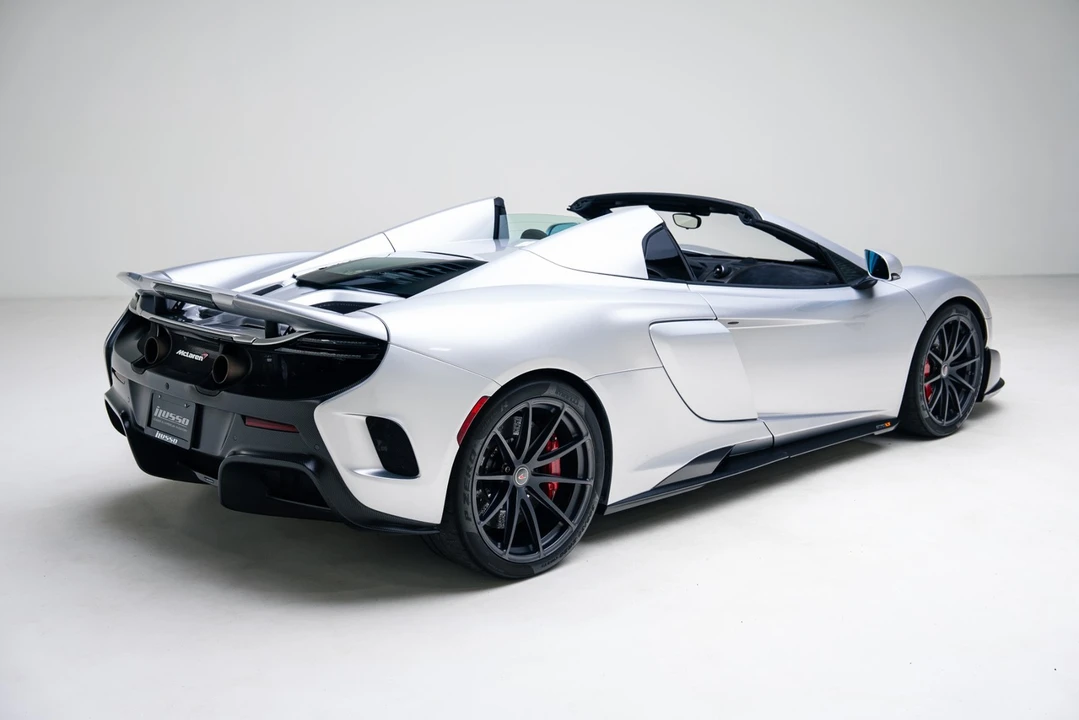 2016 McLaren 675LT - Image 5 of 21