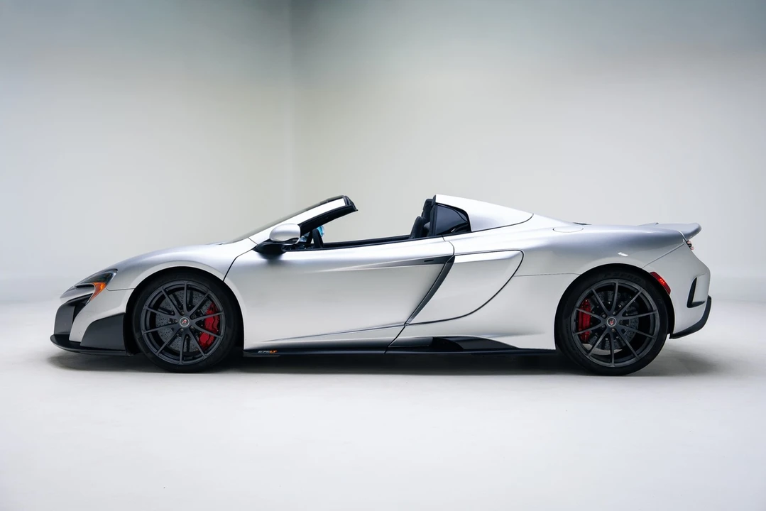 2016 McLaren 675LT - Image 14 of 21