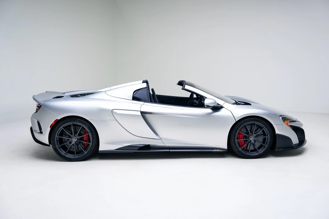 2016 McLaren 675LT - Image 19 of 21
