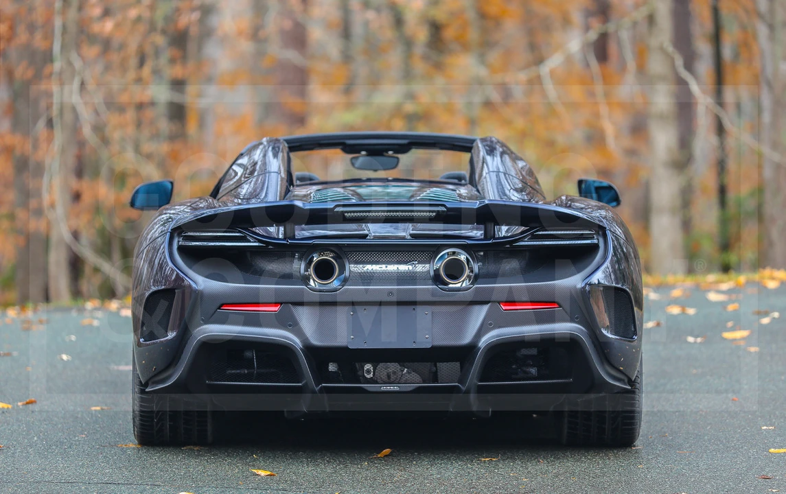 2016 McLaren 675LT - Image 8 of 17
