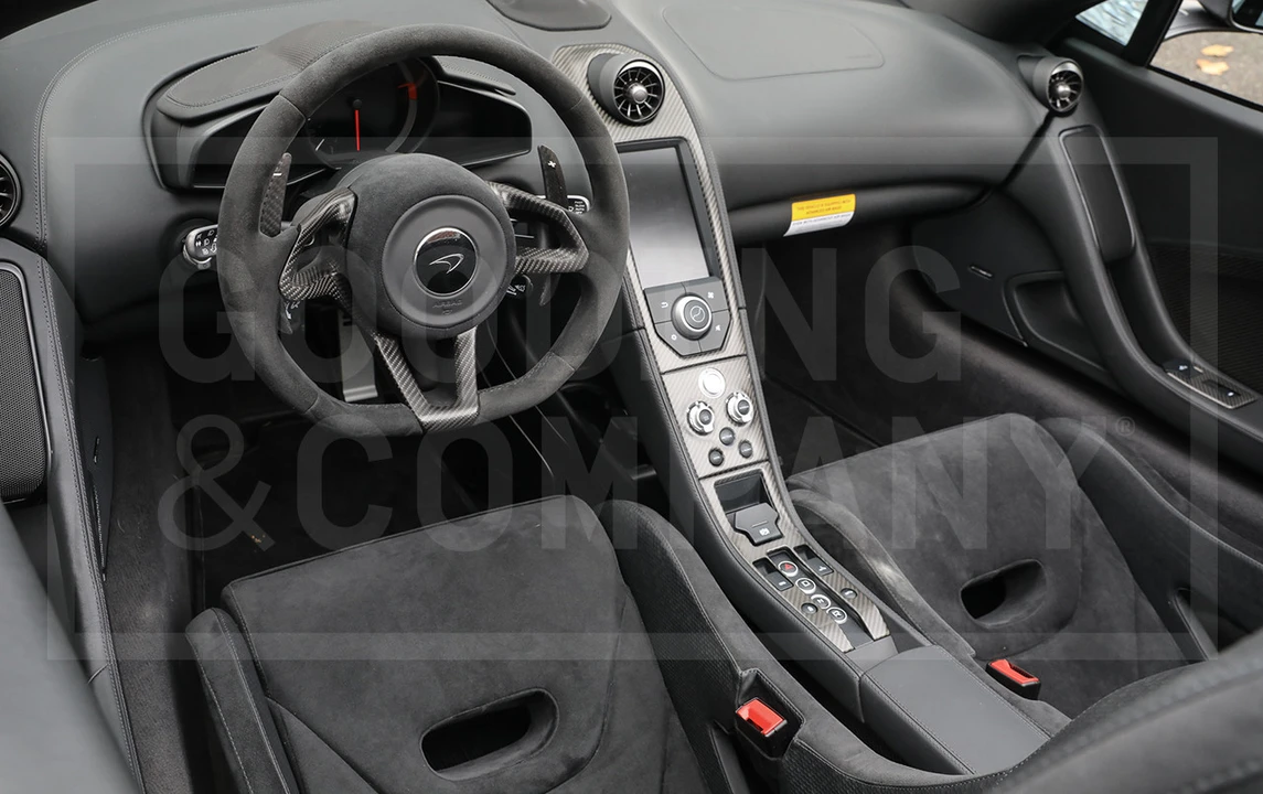 2016 McLaren 675LT - Image 9 of 17