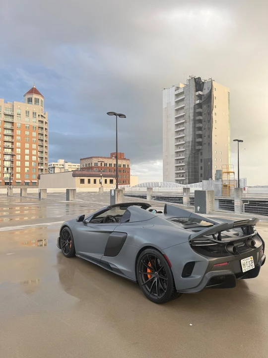 2016 McLaren 675LT - Image 5 of 12